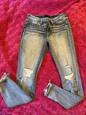 Buckle Women's Distressed Light Blue Skinny Jeans